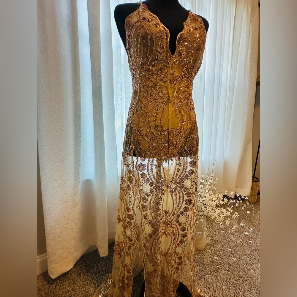 Evening Dress - Picture 2 of 9